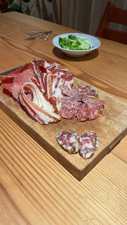 サラミソーセージ、手応えあり。